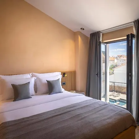 Dunatovi Dvori Heritage 酒店