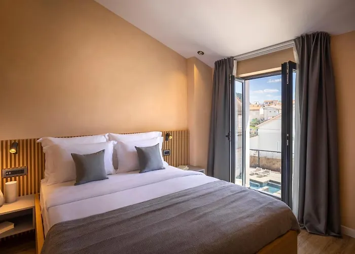 Dunatovi Dvori Heritage Ξενοδοχείο