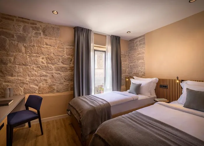 Dunatovi Dvori Heritage 4* Preko