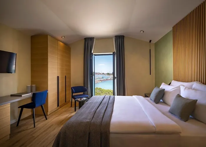 Dunatovi Dvori Heritage 4* Preko