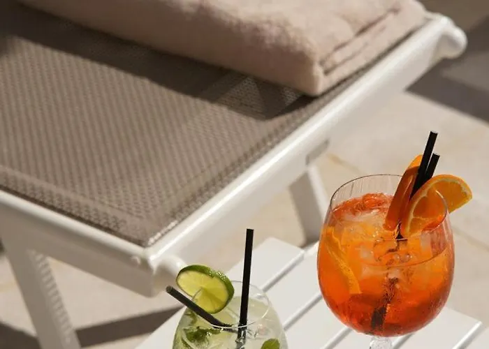 Ξενοδοχείο Dunatovi Dvori Heritage 4*